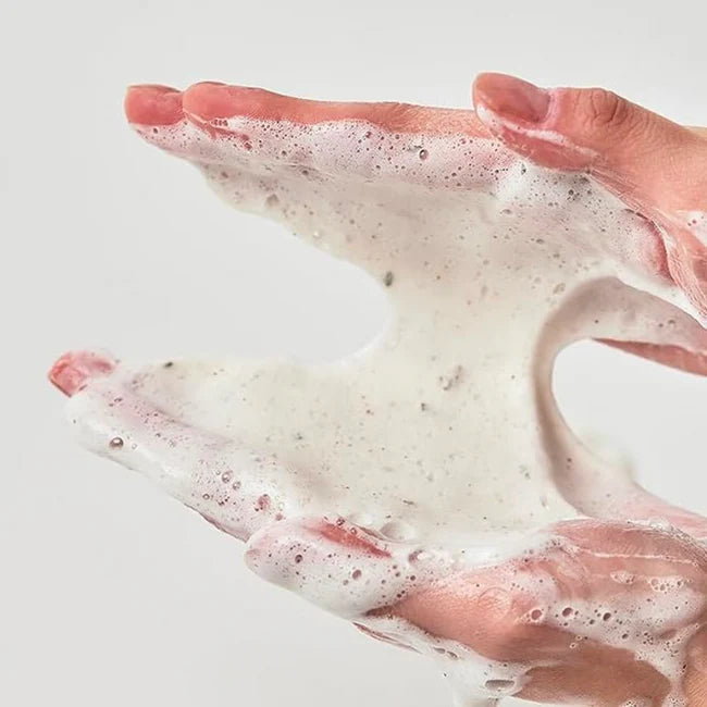 Heartleaf Quercetinol Deep Cleansing Foam (150ml).